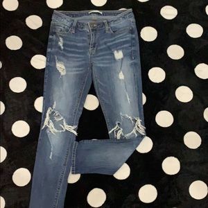 Daytrip distressed jeans